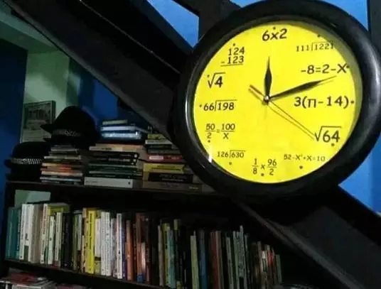 momen lucu benda terbalik © 2020 instagram.com momen lucu benda terbalik © 2020 instagram.com