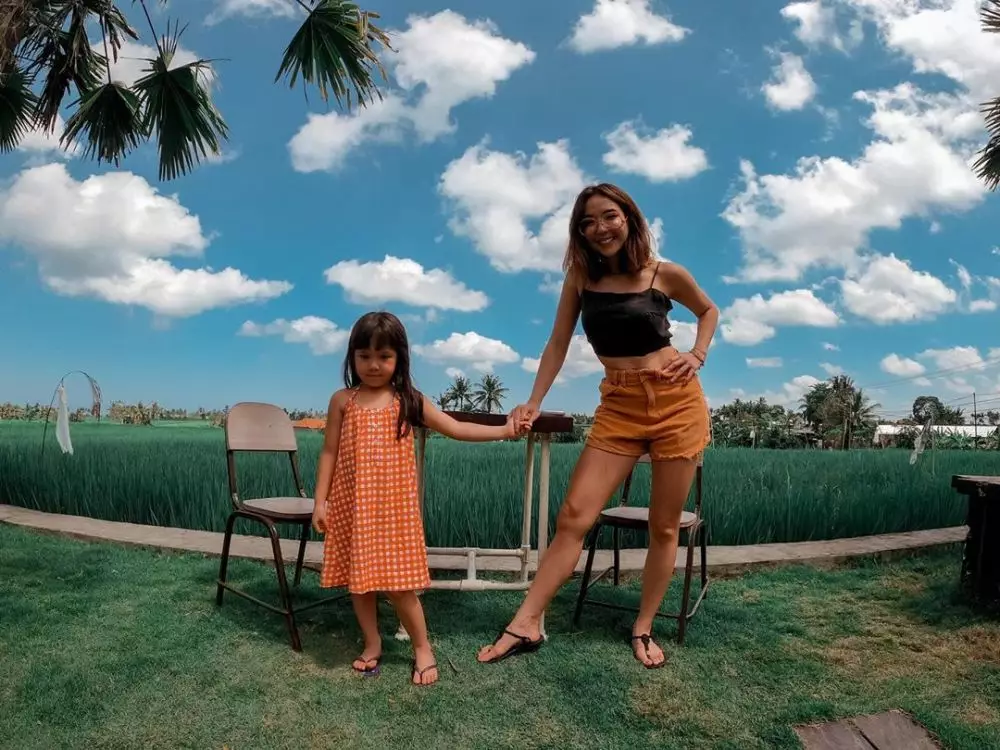 Momen liburan Gempi dan Gisel di Bali © 2020 Instagram/gisel_la Momen liburan Gempi dan Gisel di Bali © 2020 Instagram/gisel_la