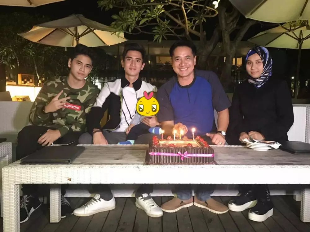 Athalla Naufal dan ibu sambung Instagram Athalla Naufal dan ibu sambung Instagram