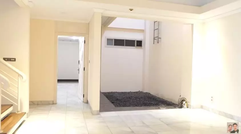 Potret rumah baru yang dibeli Baim Wong © 2020 YouTube/Baim Paula Potret rumah baru yang dibeli Baim Wong © 2020 YouTube/Baim Paula