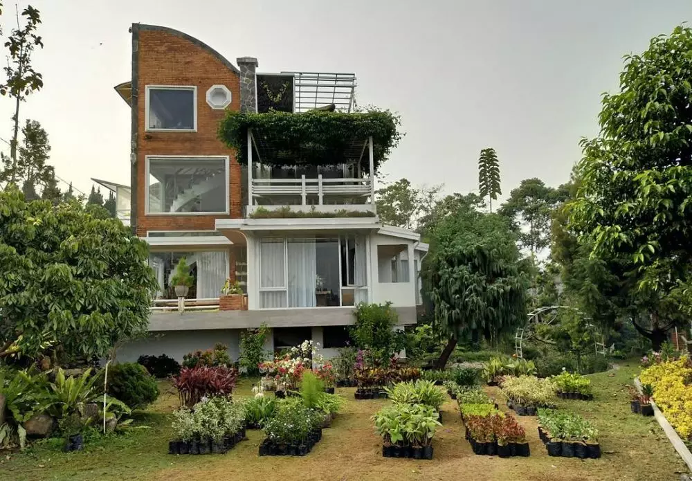 rumah Mark Sungkar berbagai sumber rumah Mark Sungkar berbagai sumber