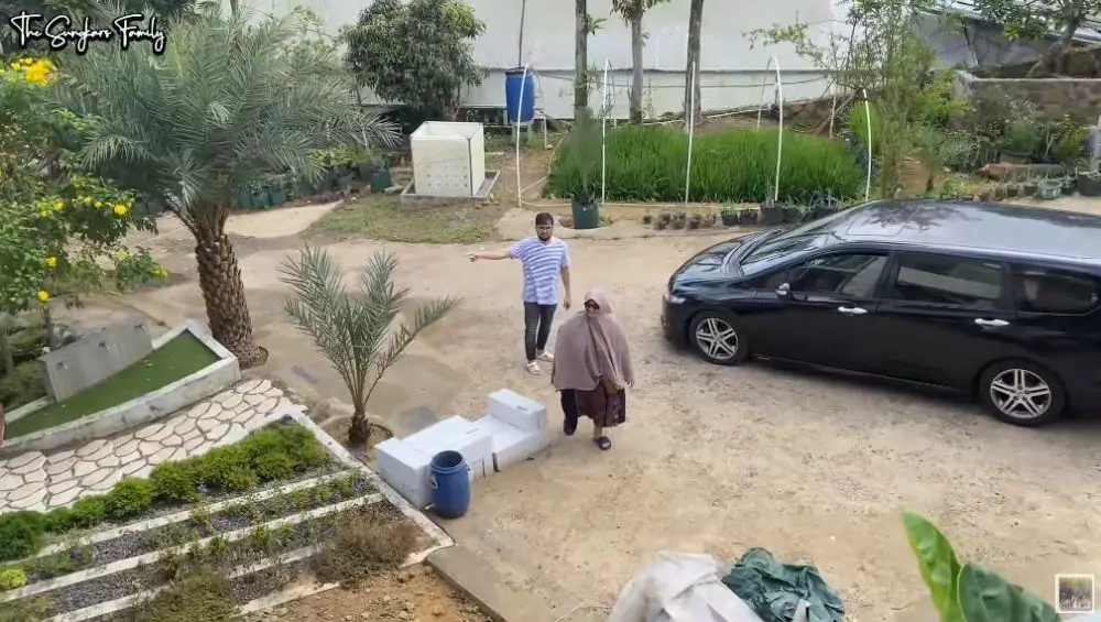 rumah Mark Sungkar berbagai sumber rumah Mark Sungkar berbagai sumber