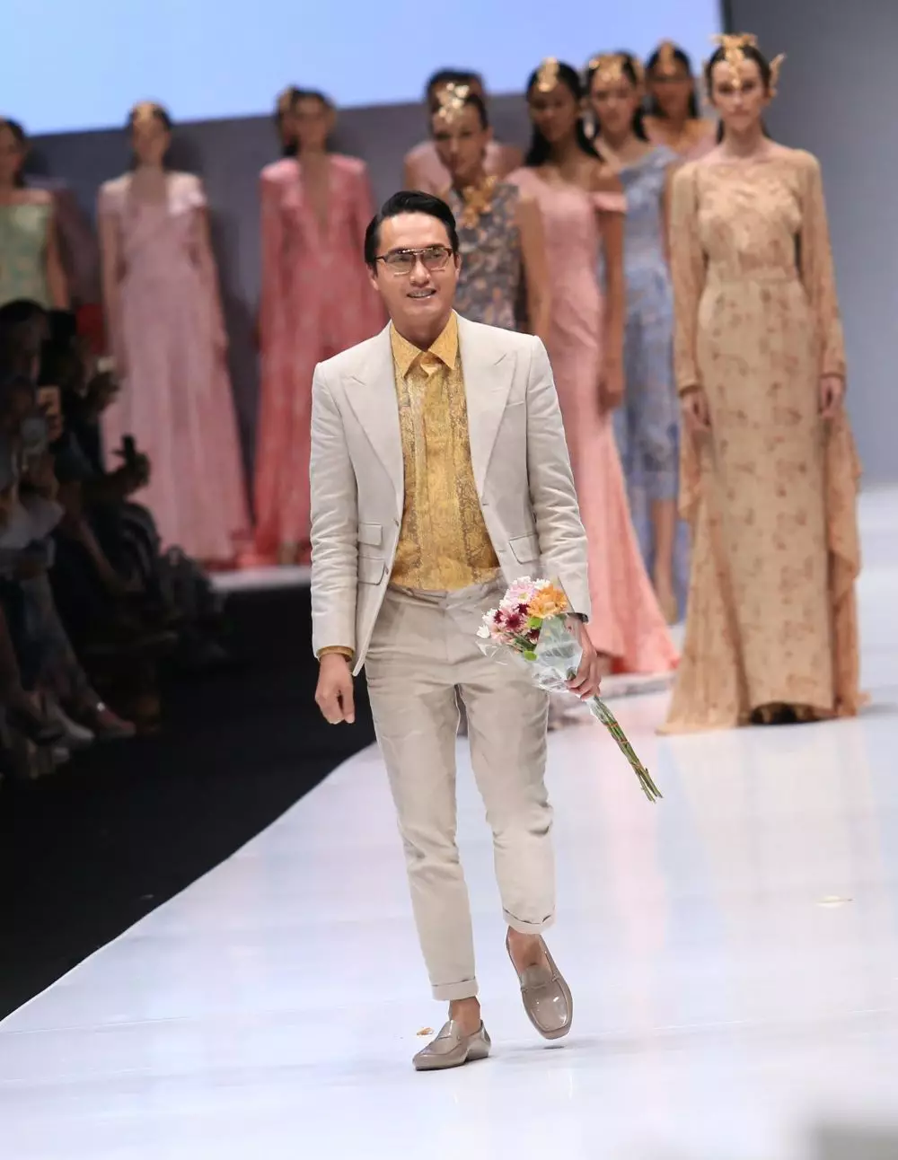 Fakta perjalanan karier Barli Berbagai sumber Fakta perjalanan karier Barli Berbagai sumber