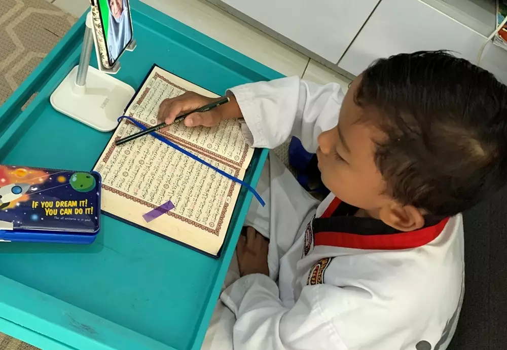 7 Cara Telkomsel mendukung aktivitas digital masyarakat © 2020 brilio.net