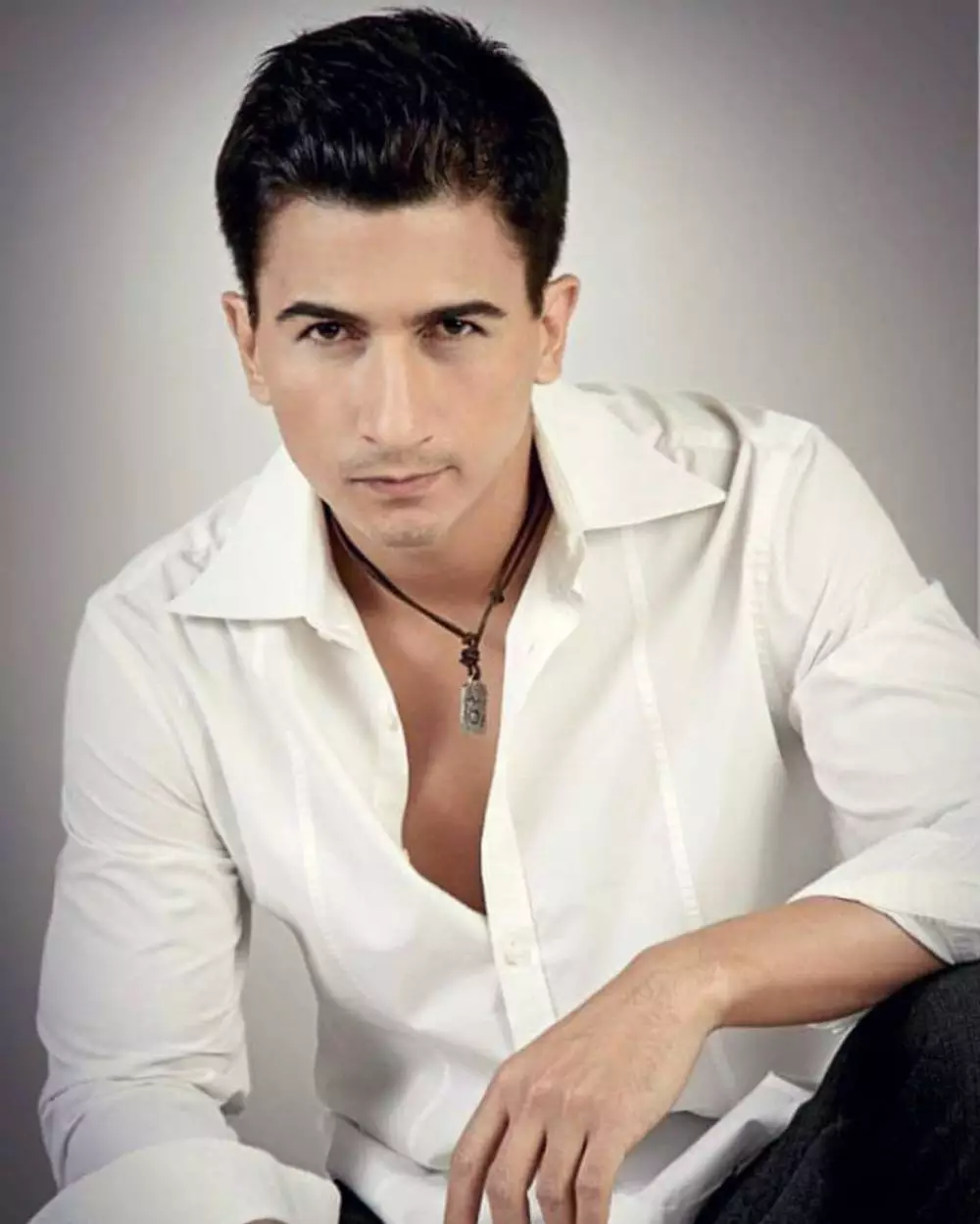 Seleb ganteng langganan antagonis Berbagai sumber