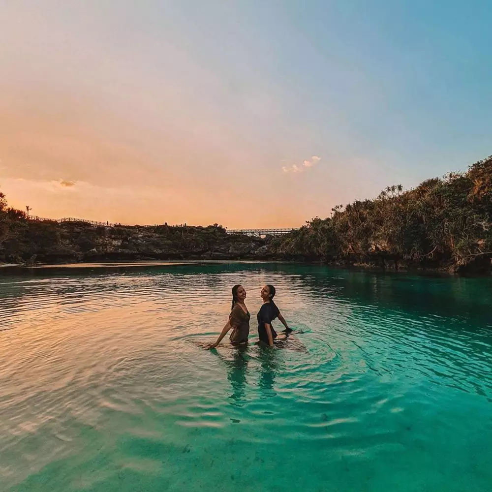 Veronika Valerie di Sumba Instagram Veronika Valerie di Sumba Instagram