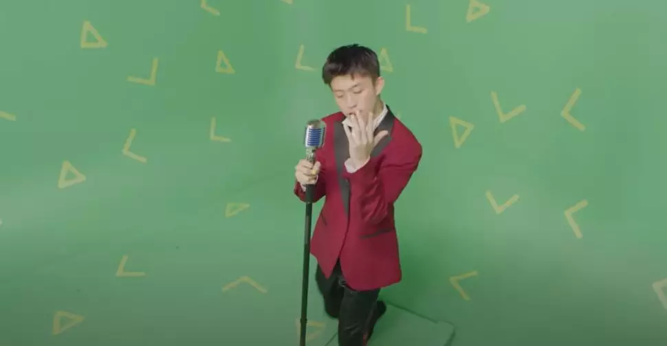 5 Alasan “Love in My Pocket” Rich Brian viral di YouTube, ada Indomie berbagai sumber 5 Alasan “Love in My Pocket” Rich Brian viral di YouTube, ada Indomie berbagai sumber