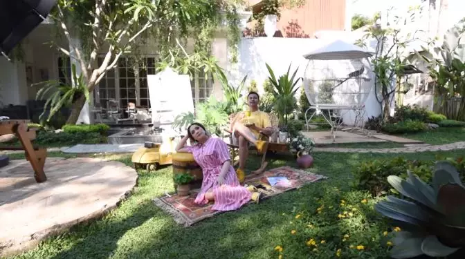 pemotretan Raffi Ahmad dan Nagita Slavina © 2020 berbagai sumber pemotretan Raffi Ahmad dan Nagita Slavina © 2020 berbagai sumber