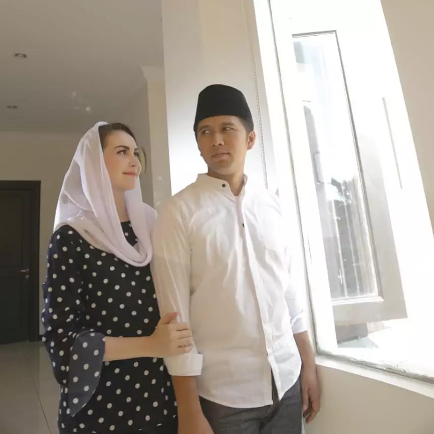 kisah cinta arumi dan emil Instagram
