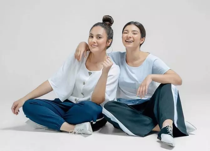Potret kebersamaan Wulan Guritno dan Shaloom © 2020 Instagram  Potret kebersamaan Wulan Guritno dan Shaloom © 2020 Instagram