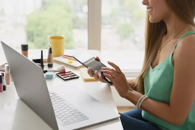 Cara jadi YouTuber sukses bagi pemula © 2020 brilio.net Cara jadi YouTuber sukses bagi pemula © 2020 brilio.net