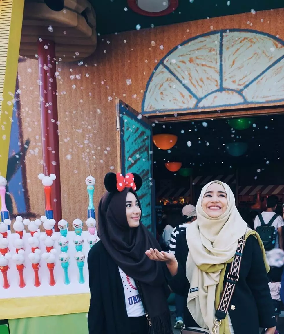 Potret Cindy Fatika Sari & Tengku Syaira © 2020 Instagram/@cindyfatikasari18 Potret Cindy Fatika Sari & Tengku Syaira © 2020 Instagram/@cindyfatikasari18