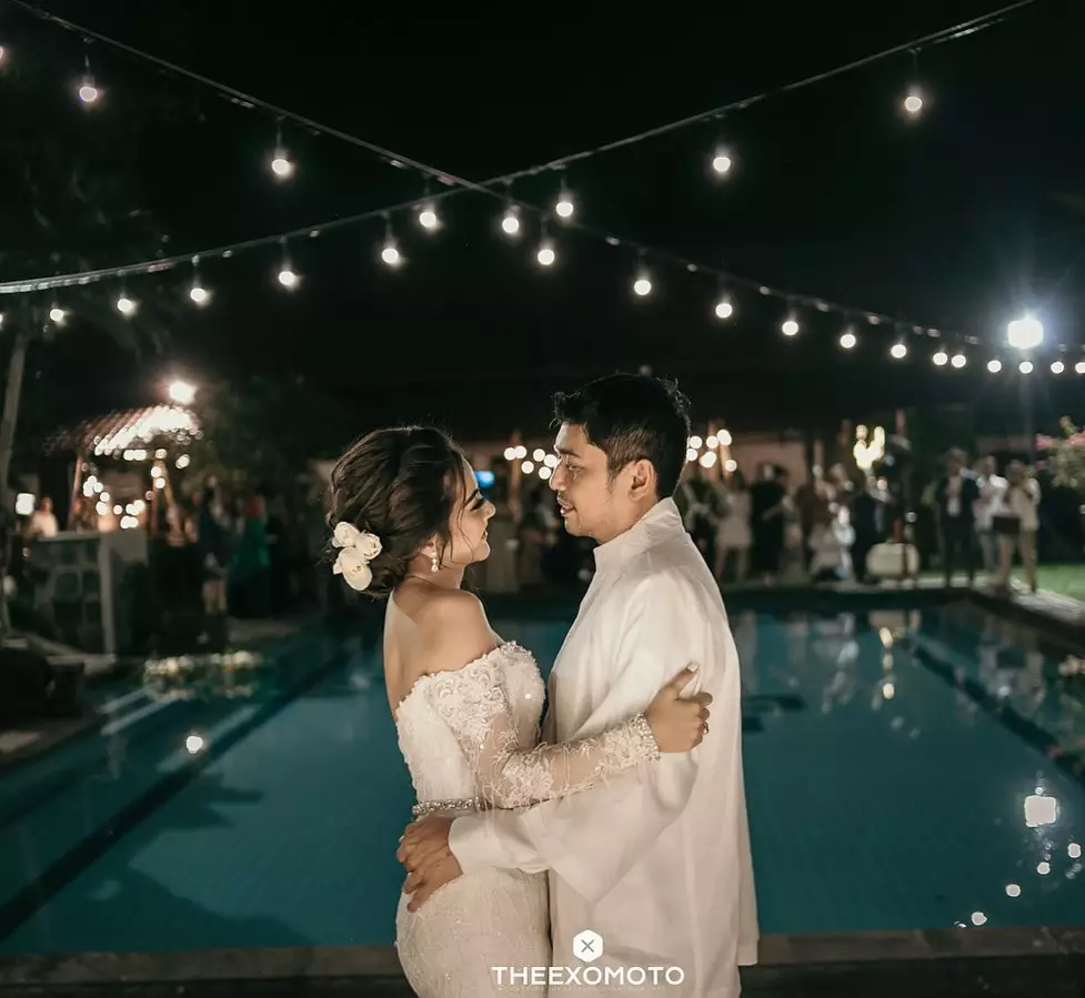 Tiwi dan suami © 2020 brilio.net