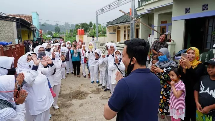 potret Sahrul Gunawan blusukan © 2020 Instagram/sahrulgunawanofficial