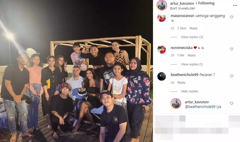 Potret Artur Kavunov trainer fitnes  pacar millen © 2020 Instagram