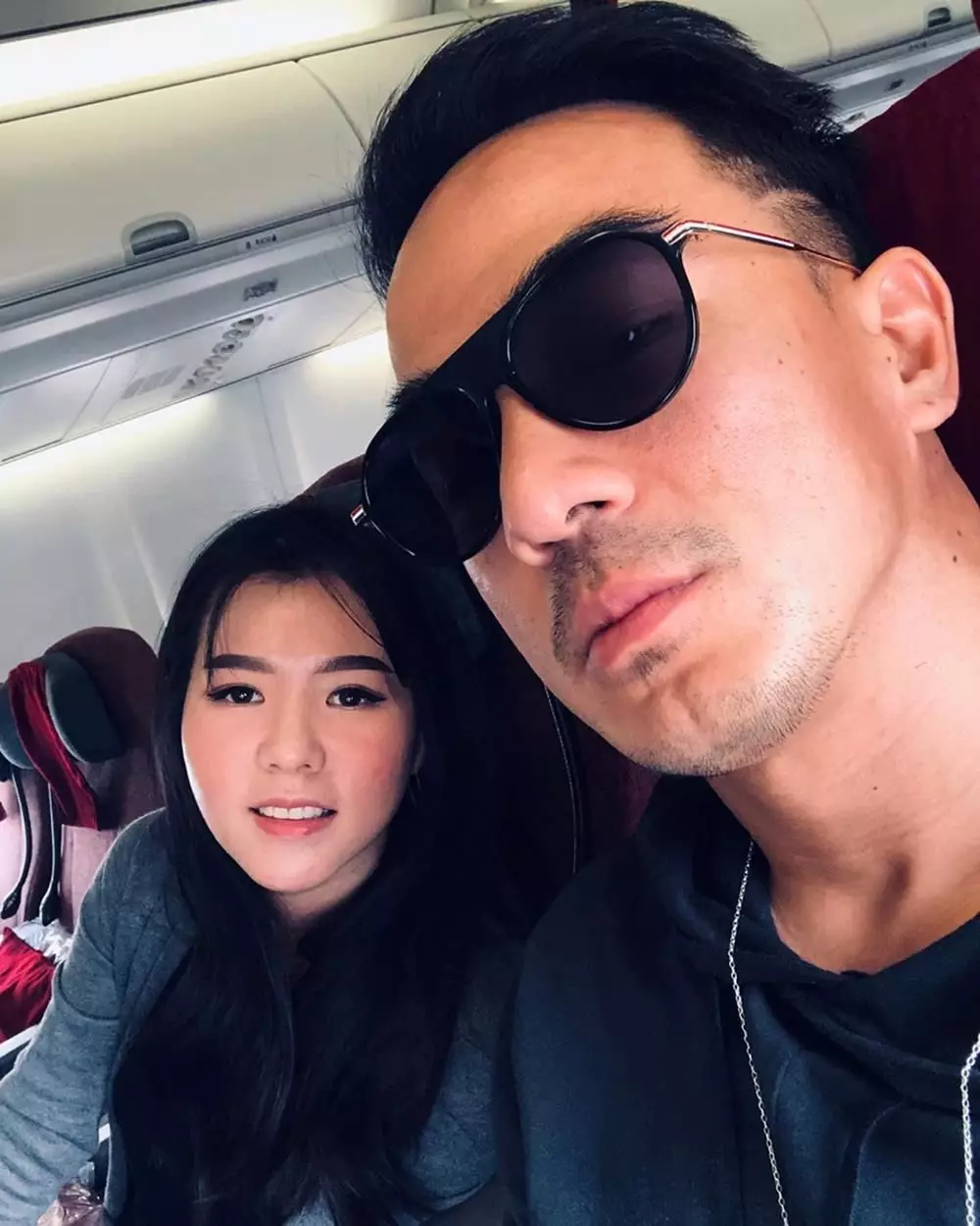 potret harmonis Joe Taslim dan istri © 2020 Instagram/julietaslim