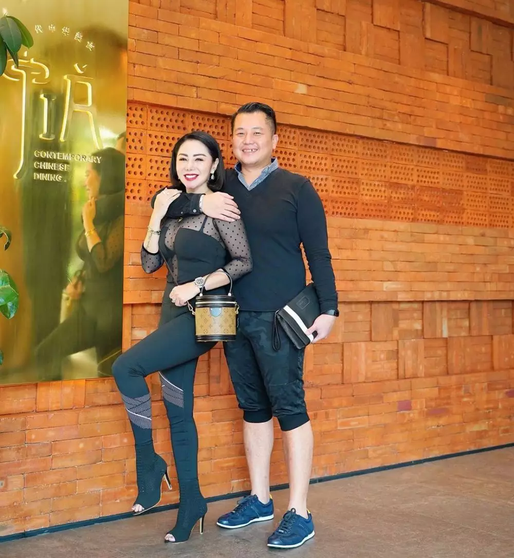 potret Femmy Permatasari & suami © 2020  Instagram/@femmypermatasari