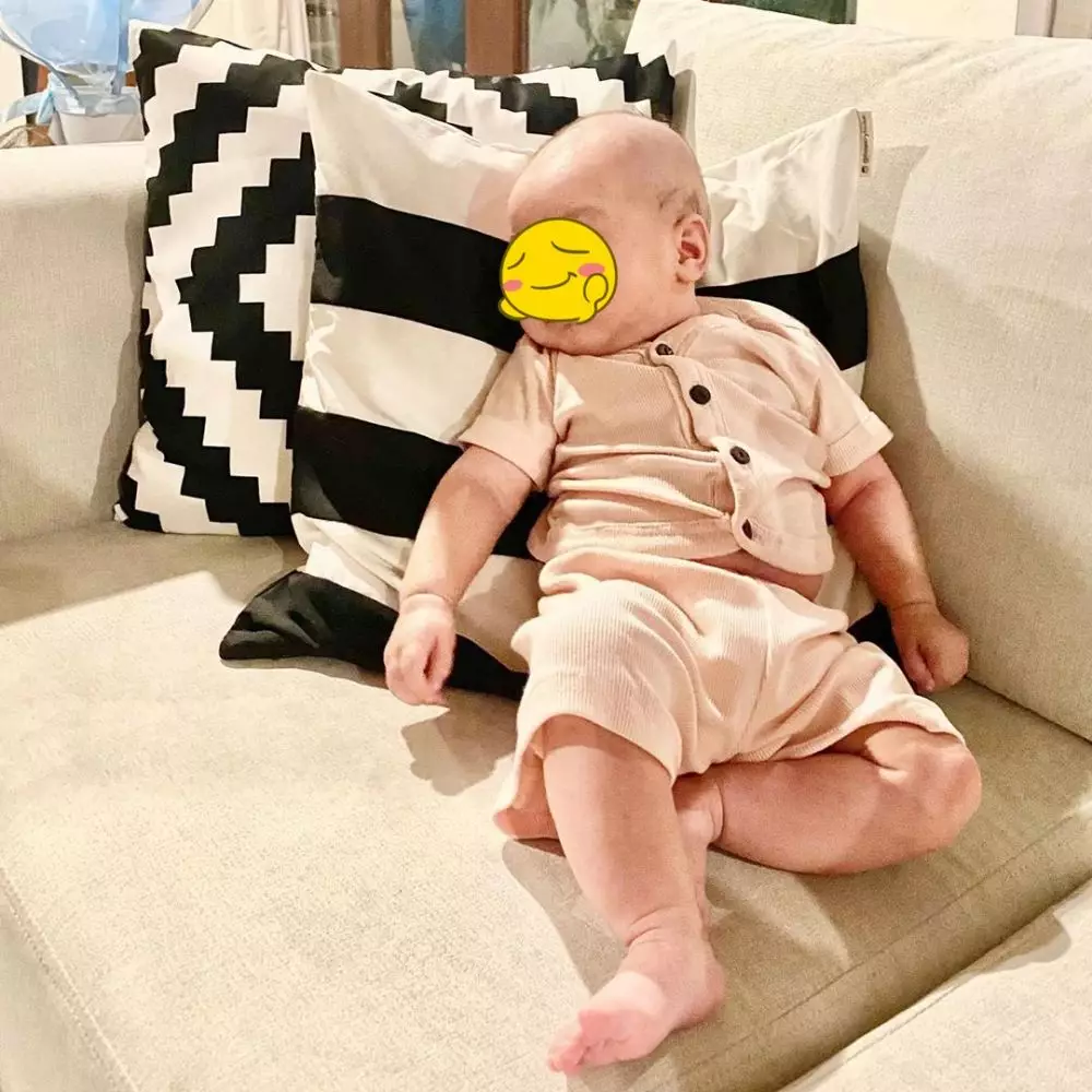 Potret perjuangan Mona Ratuliu © 2020 Instagram/@monaratuliu