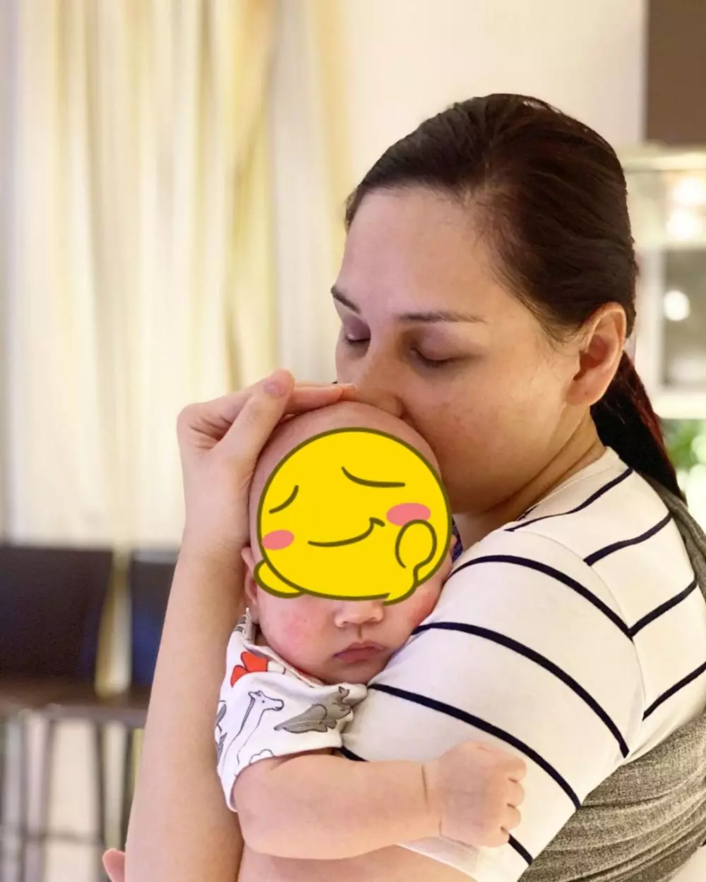 Potret perjuangan Mona Ratuliu © 2020 Instagram/@monaratuliu