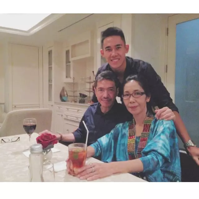 Ryuji Utomo dan ayah Instagram