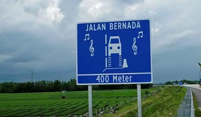 Jalan bernada Berbagai sumber
