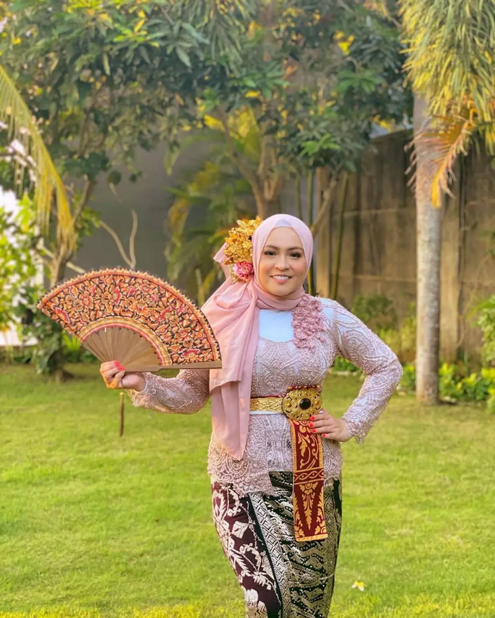 keluarga Uya Kuya pakai adat Bali Instagram keluarga Uya Kuya pakai adat Bali Instagram