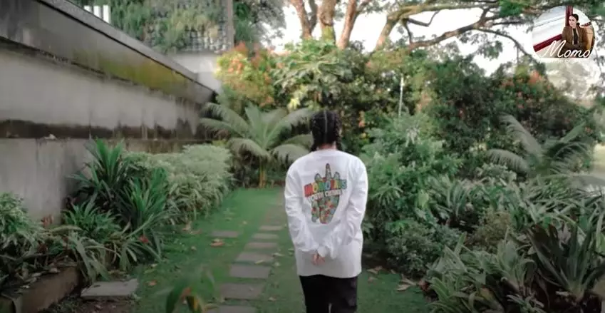 Penampakan halaman belakang rumah Momo Geisha © 2020 brilio.net Penampakan halaman belakang rumah Momo Geisha © 2020 brilio.net