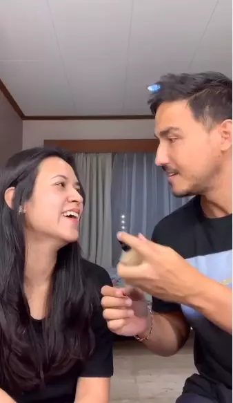 Anniverary Raisa dan Hamish © 2020 brilio.net Anniverary Raisa dan Hamish © 2020 brilio.net