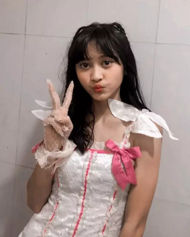 Potret Caitlyn Gwyneth Santoso member termuda JKT48 © 2020 Twitter/@G_CaitlynJKT48