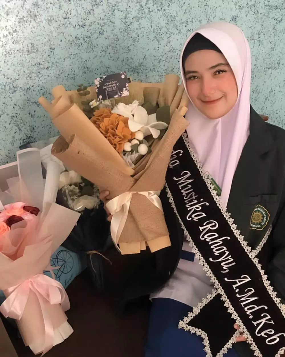 kelulusan Nadya Mustika Instagram