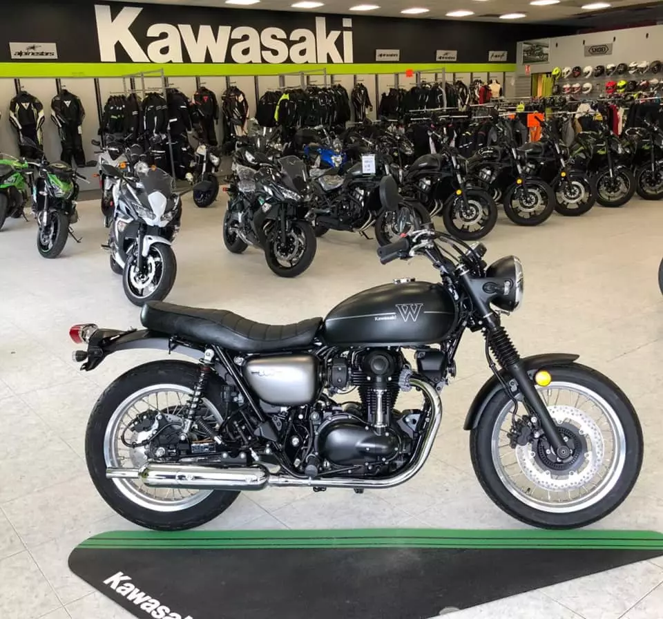 Potret dealer Kawasaki Berbagai sumber Potret dealer Kawasaki Berbagai sumber