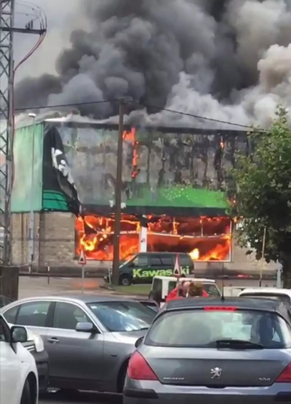 Potret dealer Kawasaki Berbagai sumber Potret dealer Kawasaki Berbagai sumber