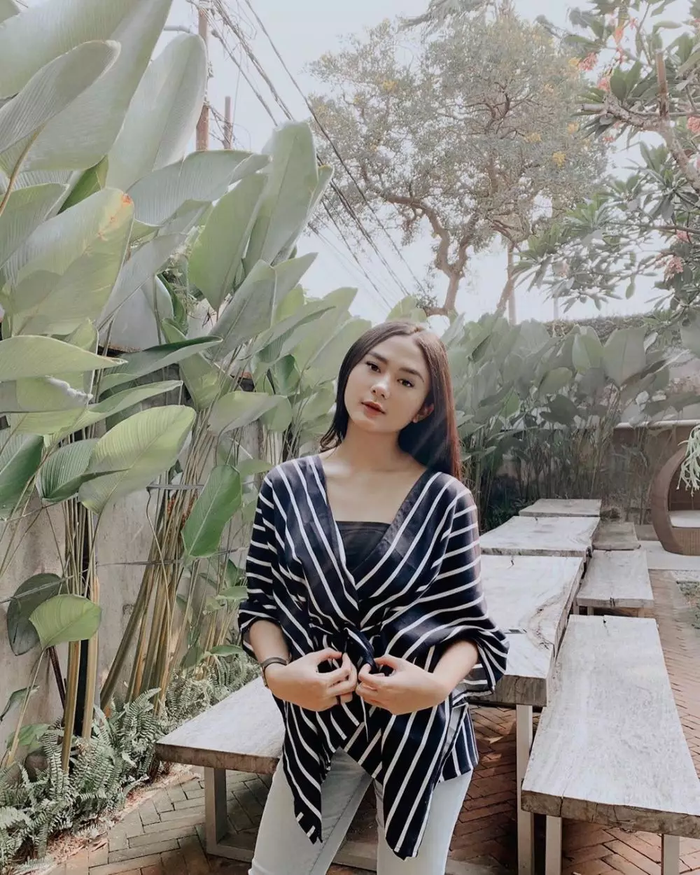 Potret terbaru mantan artis cilik Zahwa Aqilah © 2020 Instagram/@zahwaqilah Potret terbaru mantan artis cilik Zahwa Aqilah © 2020 Instagram/@zahwaqilah