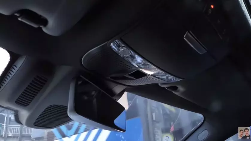 Potret mobil baru Paula miliki teknologi super canggih © 2020 YouTube/Baim Paula