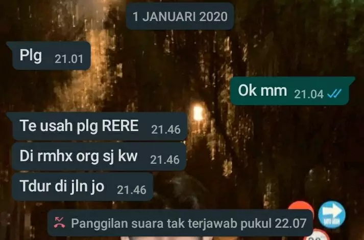 Chat emak suruh anaknya pulang Twitter