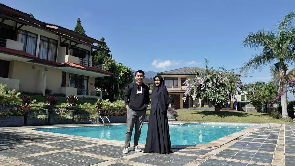 Ria Ricis dan Reza instagram 