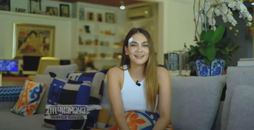 Luna Maya ceritakan kronologinya © 2020 YouTube/Luna Maya