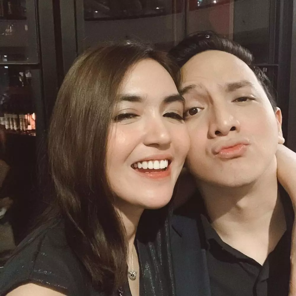 potret komika dan istri Instagram