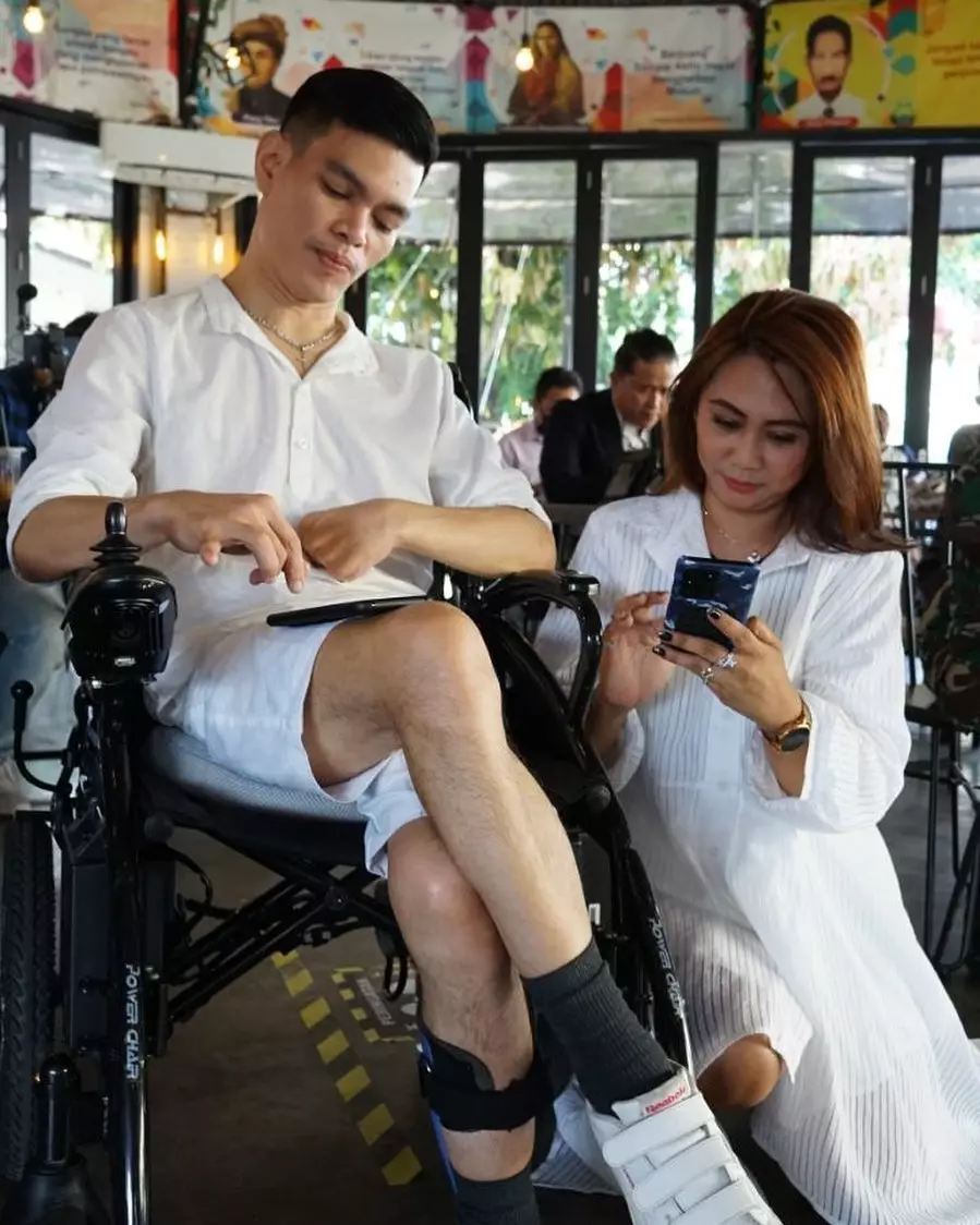 Potret mesra El Ibnu dan Sarah kekasih barunya © 2020 brilio.net