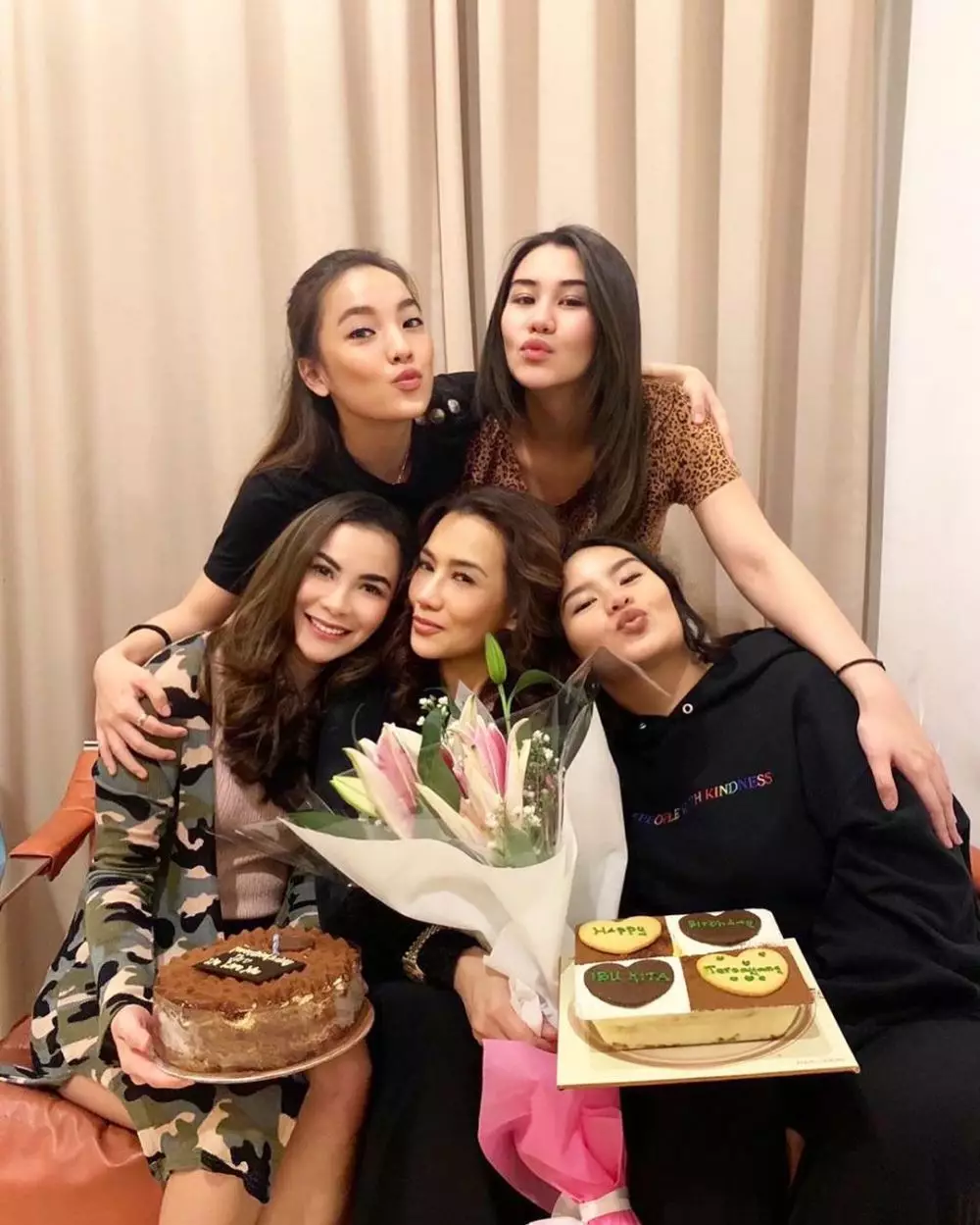 Reza Artamevia dan anaknya © 2020 brilio.net