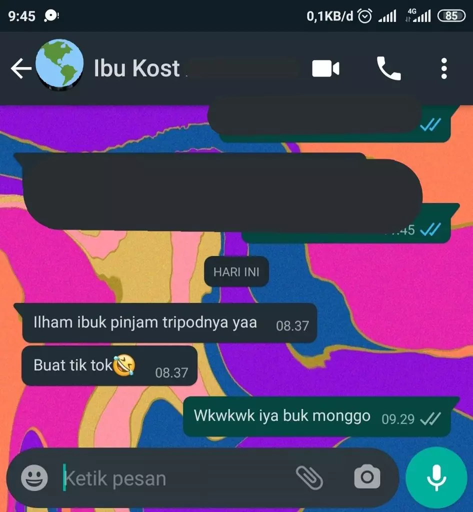 Chat pemberitahuan ibu kos Twitter