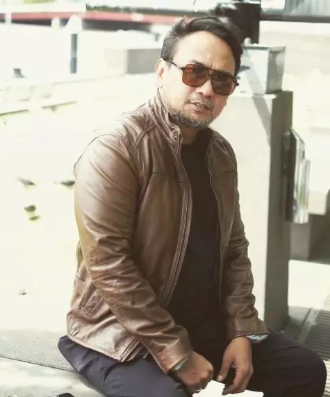 bebi romeo 46 tahun berbagai sumber