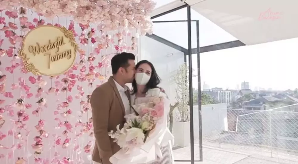 ultah pernikahan Arumi Bachsin YouTube ultah pernikahan Arumi Bachsin YouTube