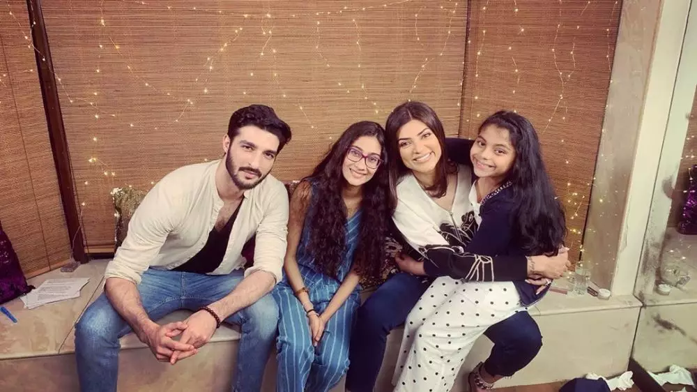 sushmita sen dan putrinya Instagram