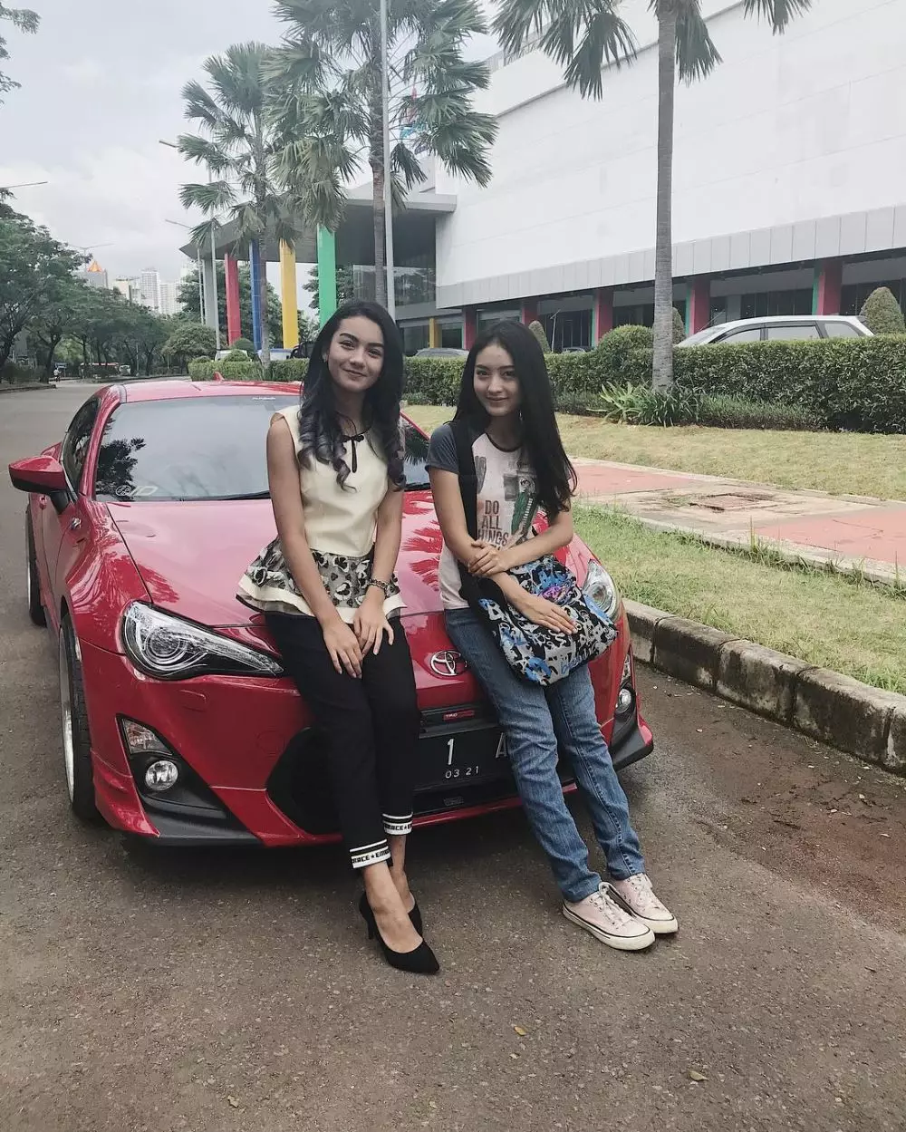 Kekompakan Ersya dan Natasha © 2020 brilio.net