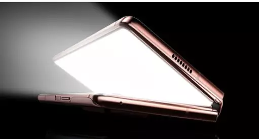 HP Flip Android © 2020 brilio.net