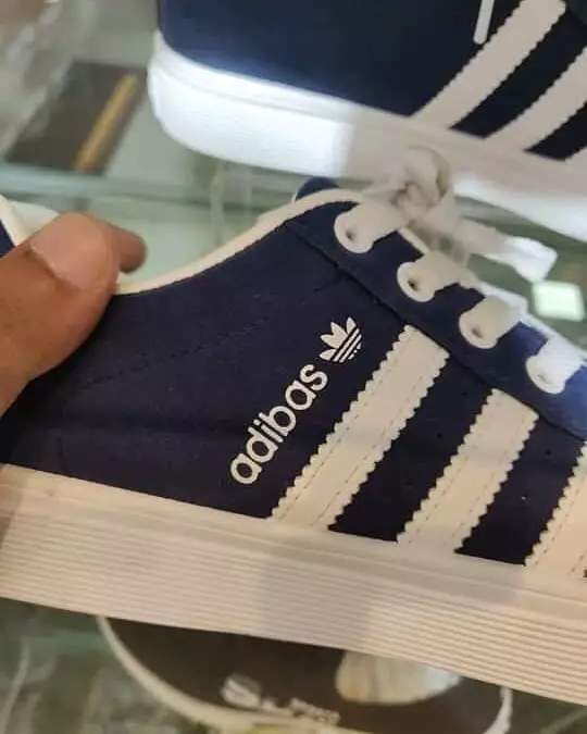 tulisan lucu item fashion © 2020 instagram.com tulisan lucu item fashion © 2020 instagram.com