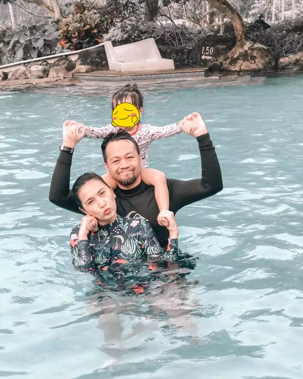 pemain sinetron di sini ada setan dan pasangan © 2020 Instagram