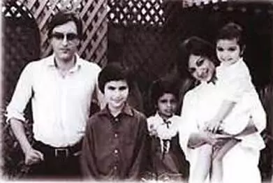 transformasi saif ali khan Berbagai Sumber