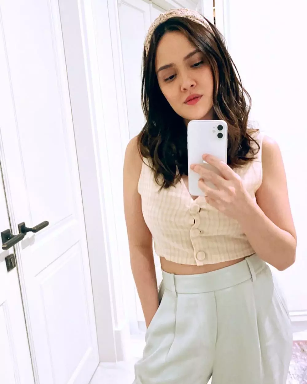 Potret Shandy Aulia pamer perut usai melahirkan © 2020 brilio.net